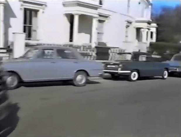 Triumph Herald 1200 Saloon