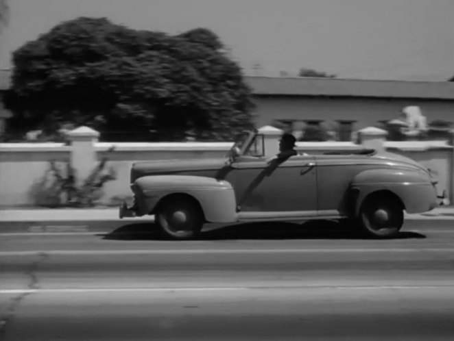 Ford Super De Luxe