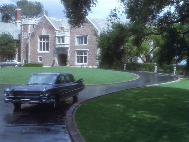 Cadillac Fleetwood 75