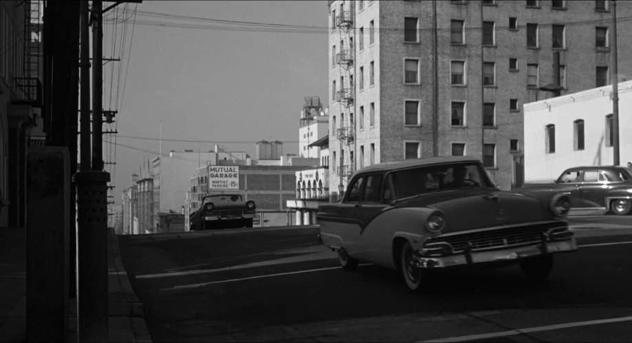 Ford Fairlane
