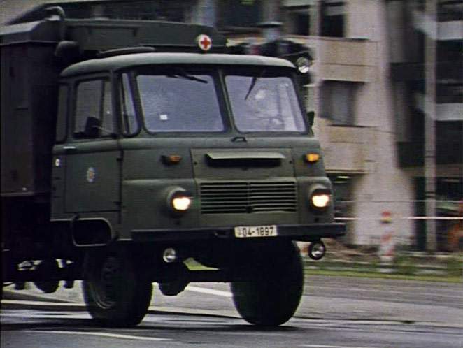 Robur LO 2002 A