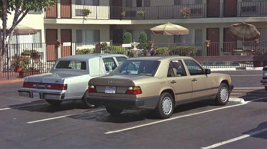 Chrysler Fifth Avenue