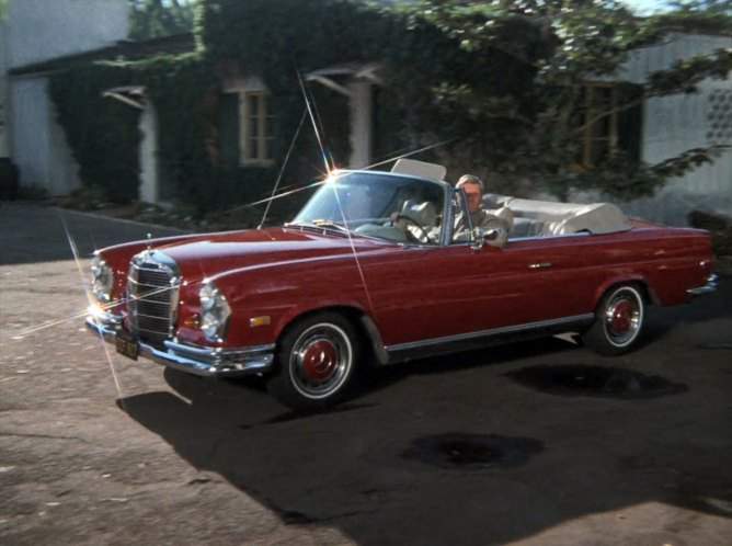 Mercedes-Benz 280 SE Convertible