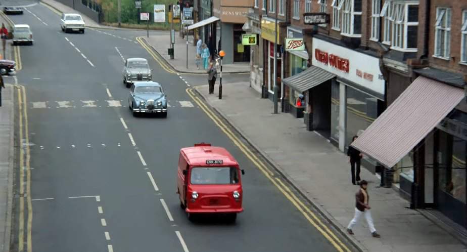 Morris J4