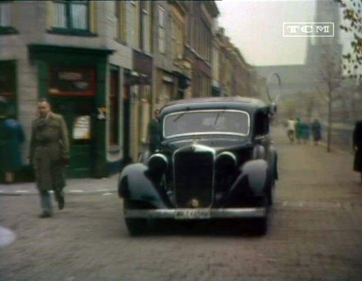 Mercedes-Benz 230 Lang