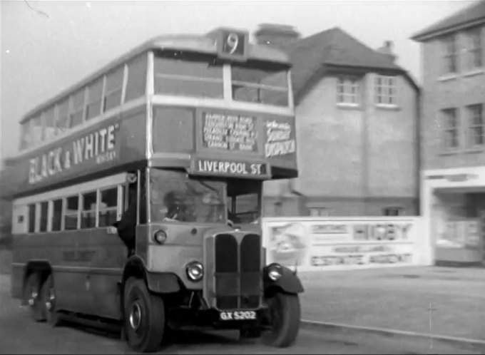 AEC Renown LT