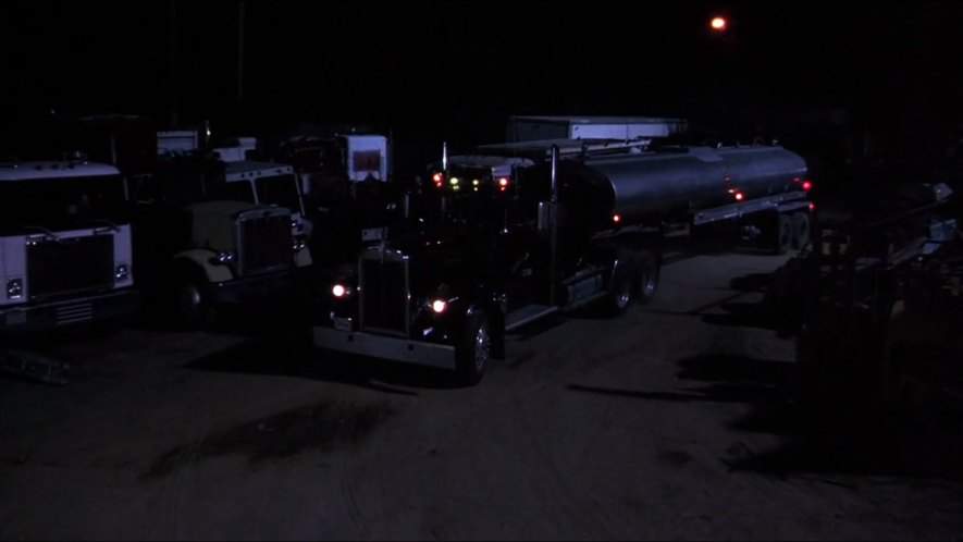Peterbilt 359