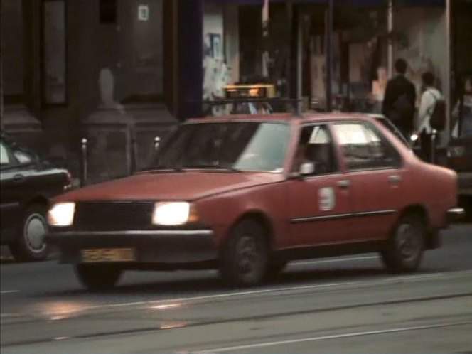 Renault 18