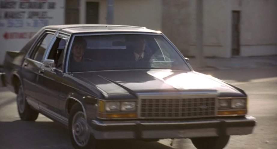 Ford LTD Crown Victoria