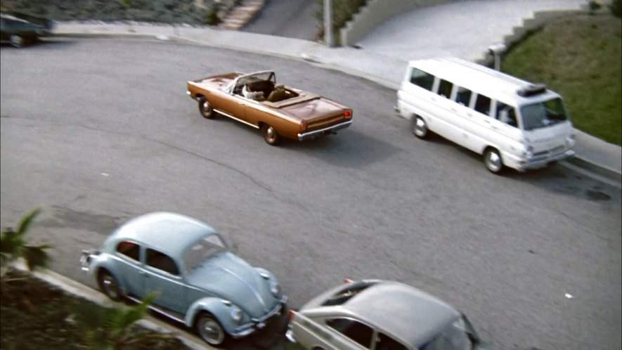 Volkswagen De Luxe Sedan