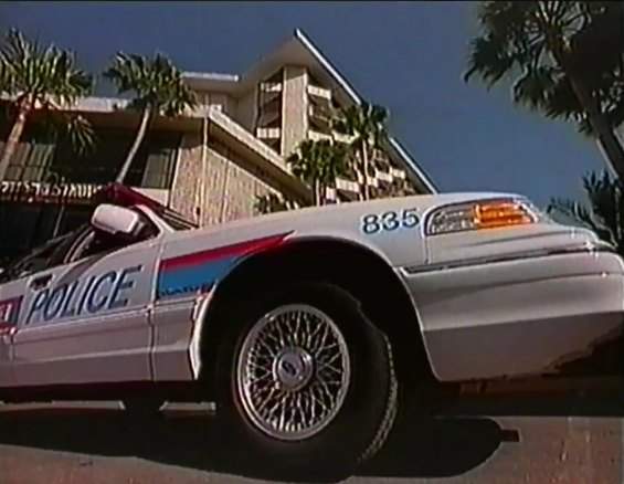 Ford Crown Victoria