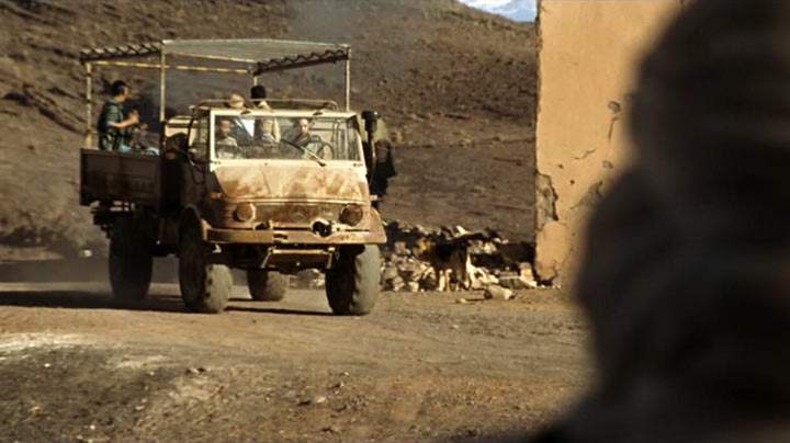 Mercedes-Benz Unimog U 416