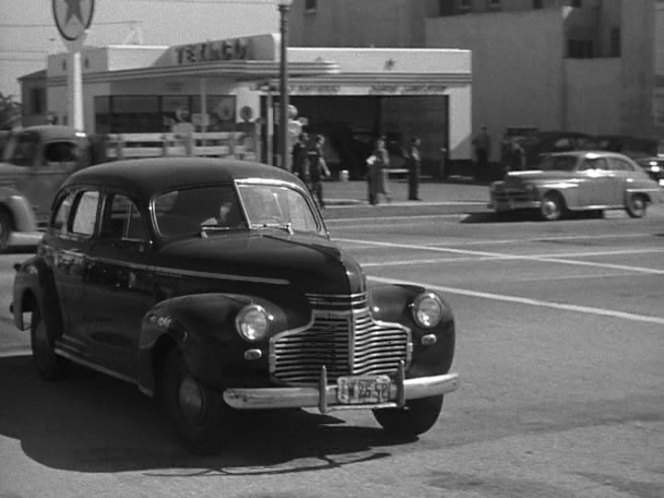 Plymouth De Luxe