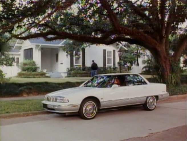 Oldsmobile Ninety-Eight Regency
