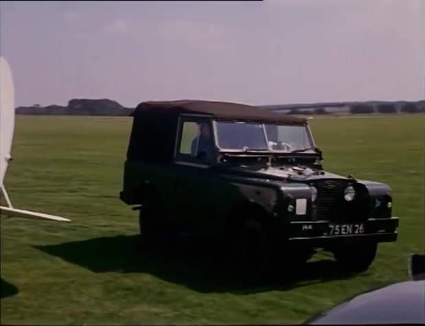 Land-Rover 88'' Series II
