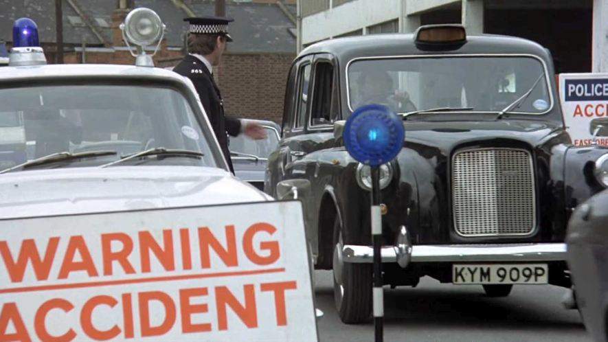 Austin FX4