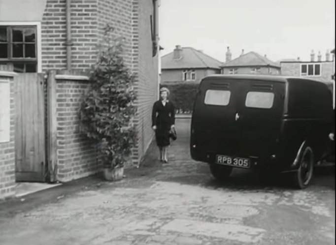 Thames 10cwt Van