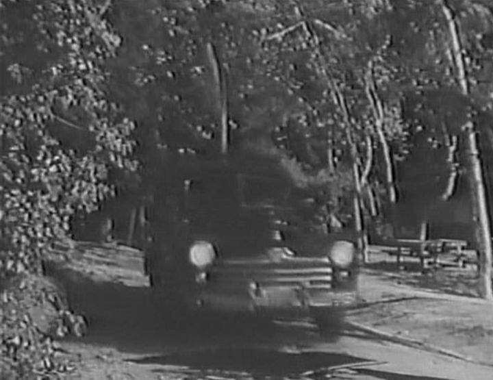 1947 Ford Super De Luxe Station Wagon in Phantom from Space