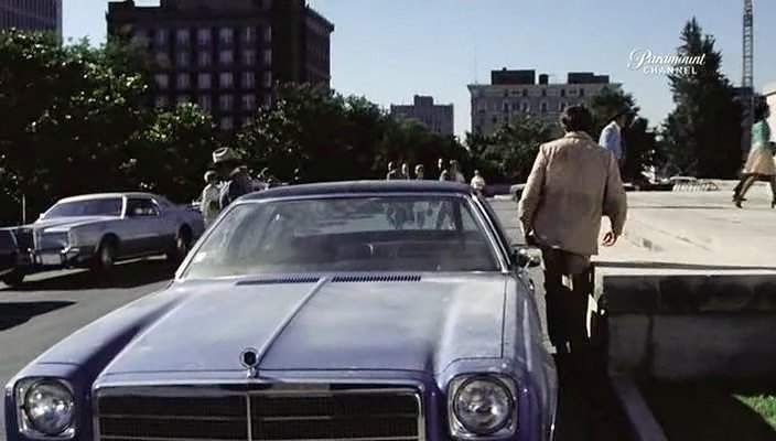 Lincoln Continental Mark IV