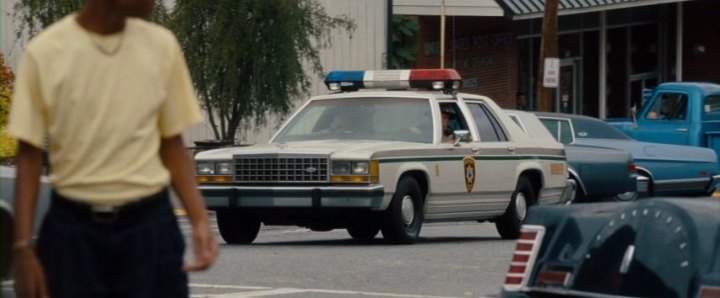 Ford LTD Crown Victoria