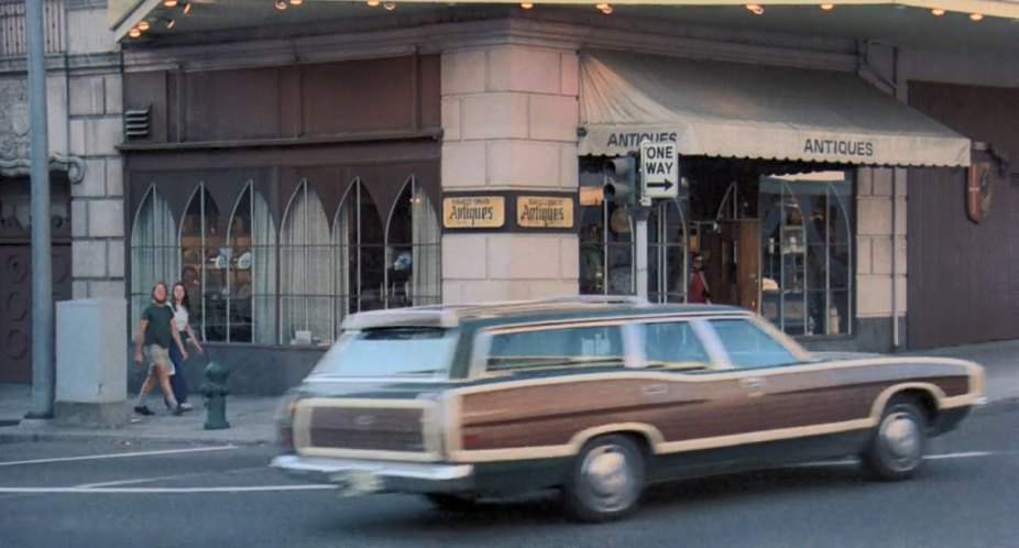 Ford LTD Country Squire