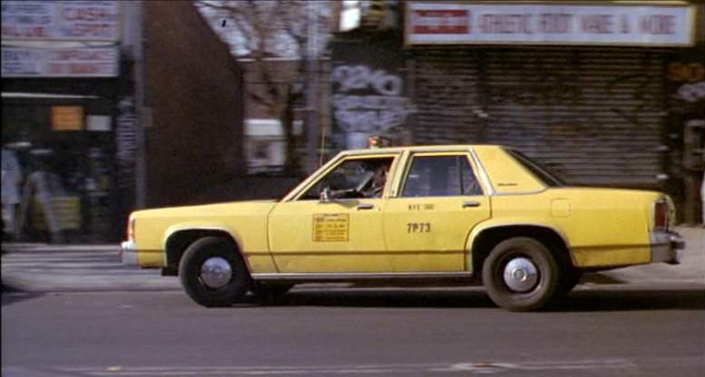 Ford LTD Crown Victoria
