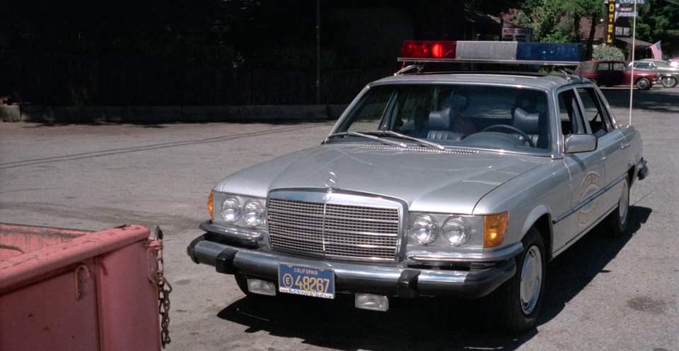 Mercedes-Benz 450 SE