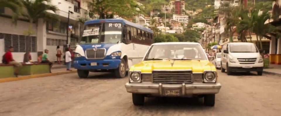 Dodge H100