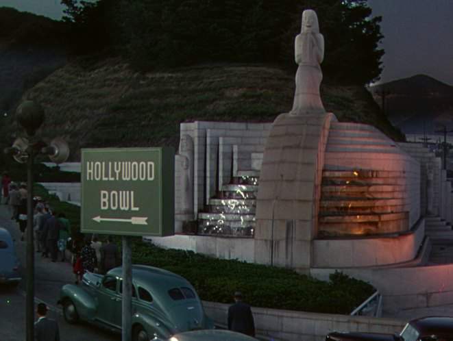 Dodge Luxury Liner Special