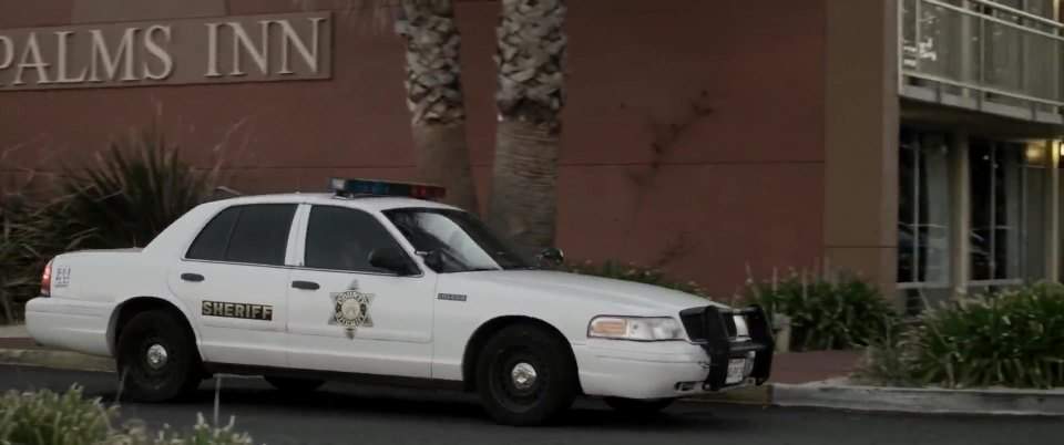 Ford Crown Victoria