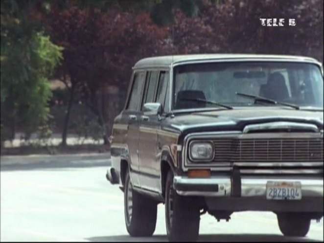 Jeep Grand Wagoneer