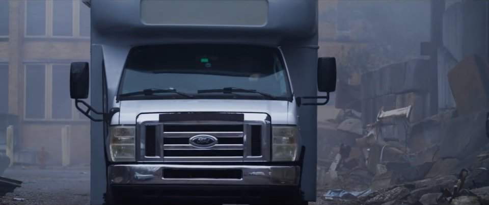 Ford E-350