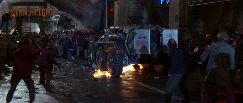 Alvis FV 603 Saracen