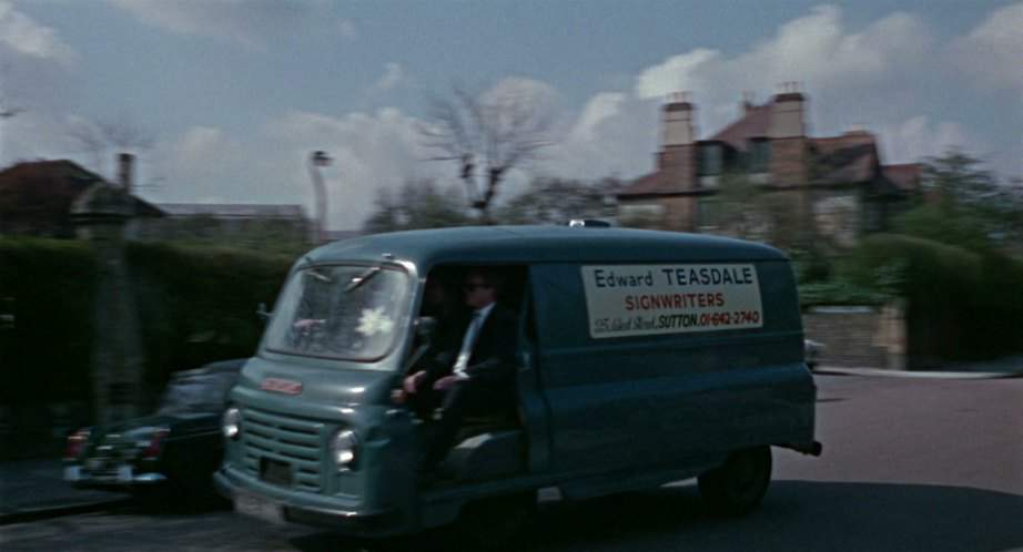 Austin A152 Omnivan