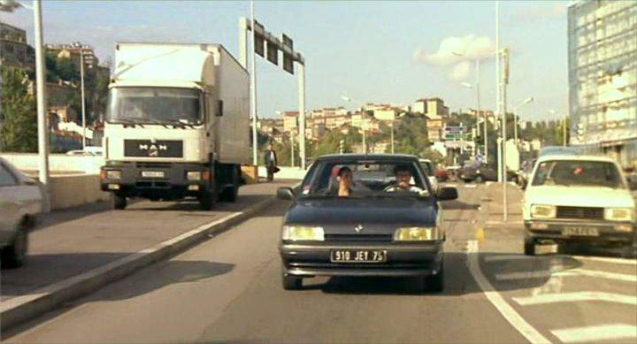 Peugeot 104