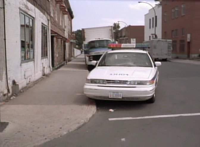 Ford Crown Victoria