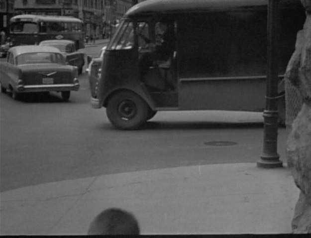 Grumman-Olson Kurb Side