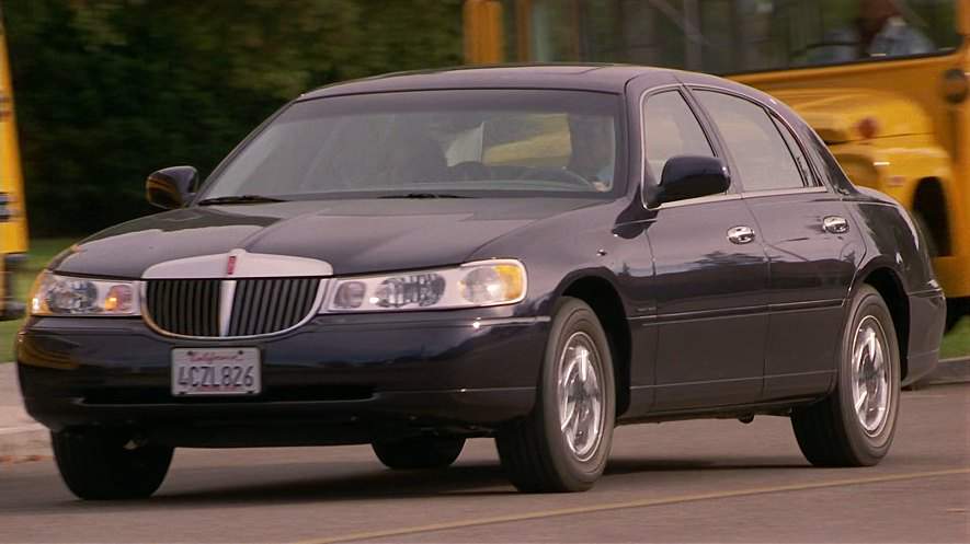 Lincoln Town Car