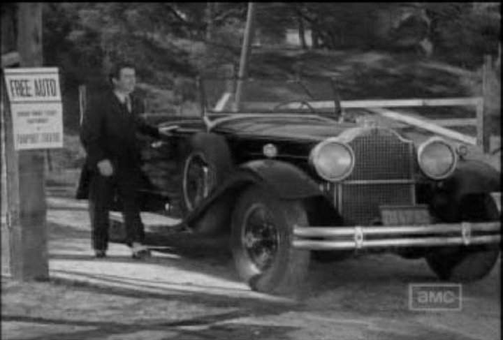 Packard Custom Eight