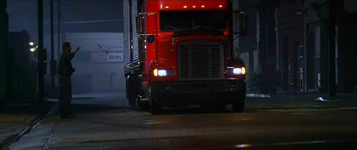 Freightliner FLD