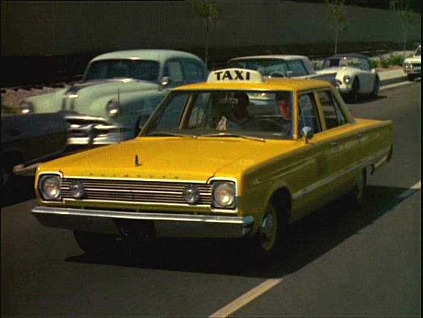 Pontiac Chieftain De Luxe
