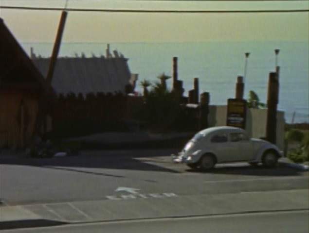Volkswagen De Luxe Sedan