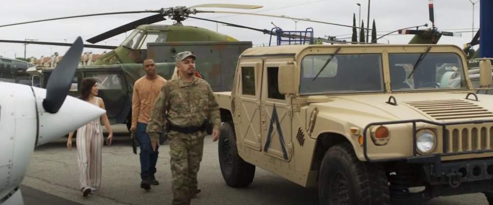 AM General HMMWV M1043