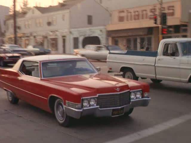 Cadillac Coupe DeVille