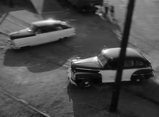 Ford Super De Luxe