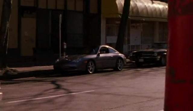 2002 Porsche 911 Carrera 996 in Crossing