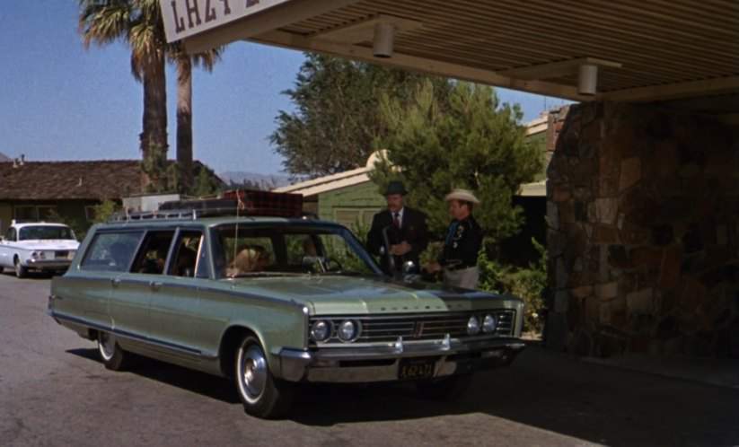 Chrysler Newport Town & Country