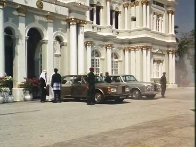 Rolls-Royce Silver Spirit