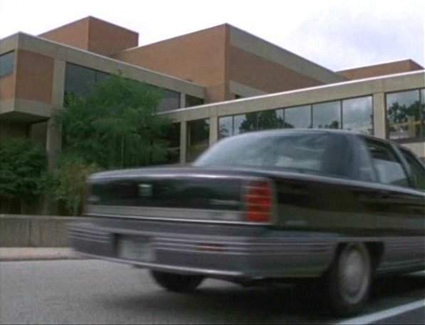 Oldsmobile Ninety-Eight Touring Sedan