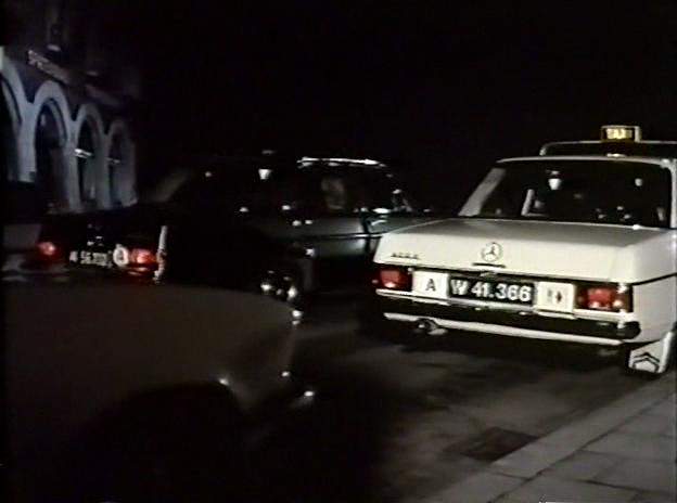Mercedes-Benz 220 D